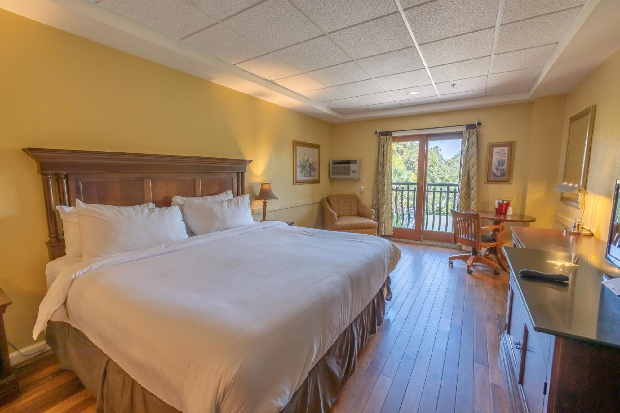 Ocean Inn & Suites St. Simons Island Zewnętrze zdjęcie