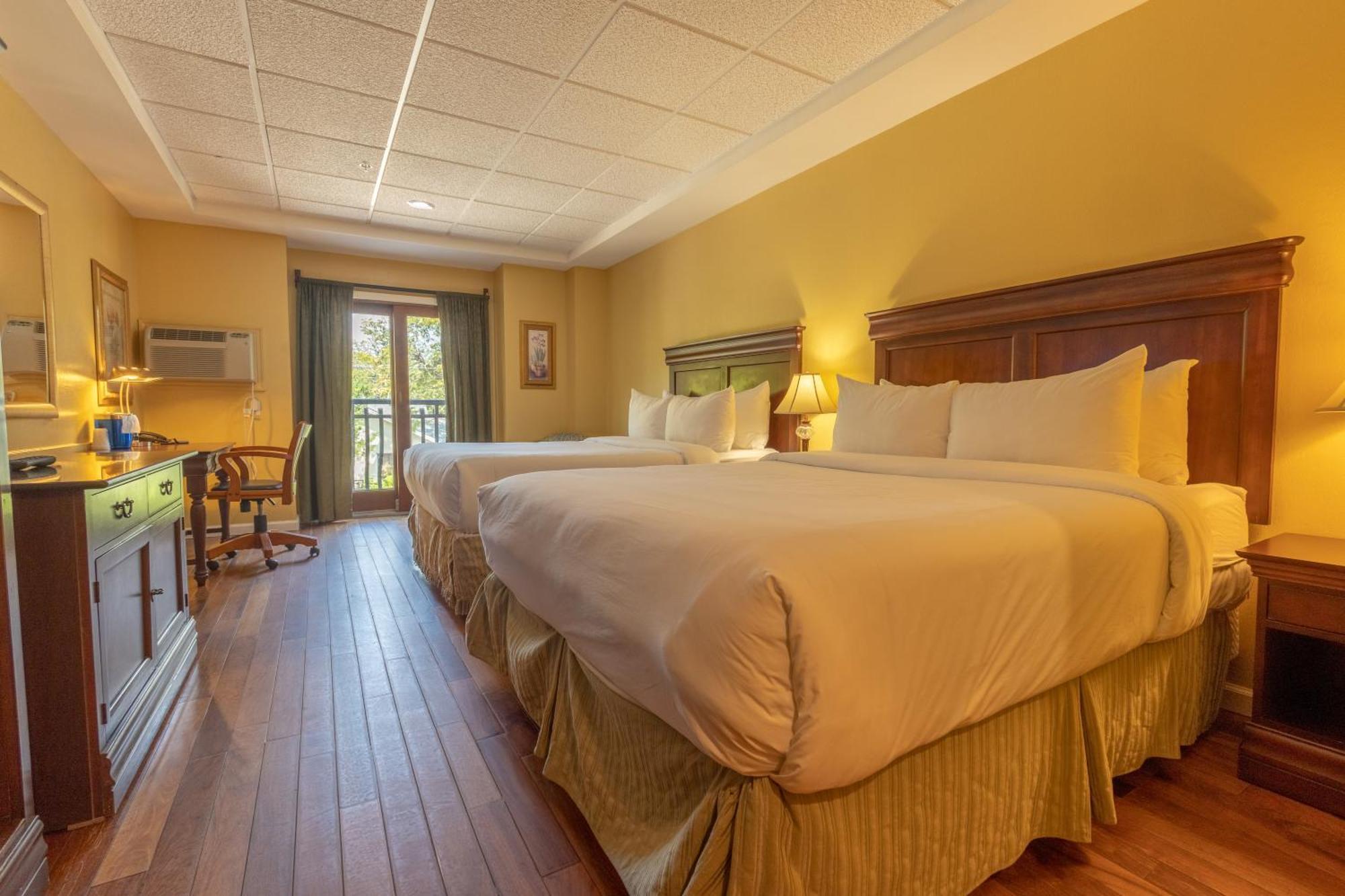 Ocean Inn & Suites St. Simons Island Zewnętrze zdjęcie