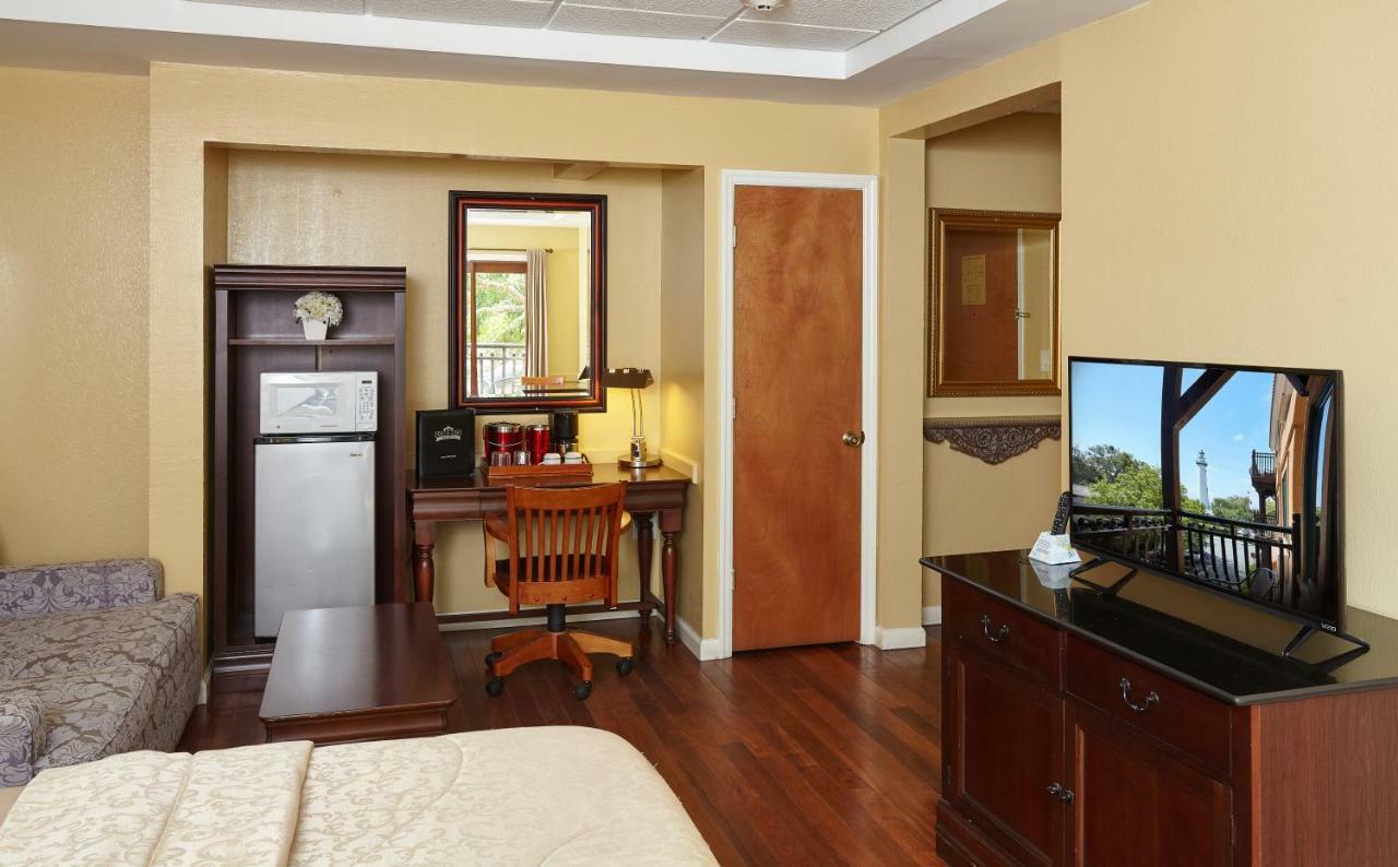 Ocean Inn & Suites St. Simons Island Zewnętrze zdjęcie