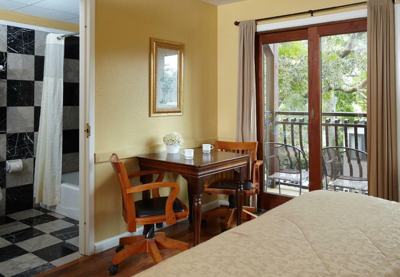 Ocean Inn & Suites St. Simons Island Zewnętrze zdjęcie